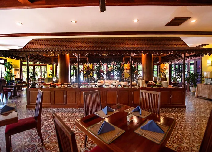 Royal Crown & Hotel 5*