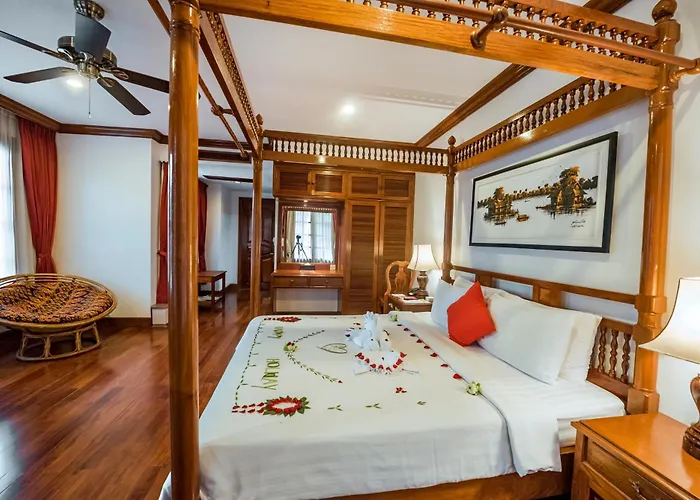 Royal Crown & Hotel Siem Reap