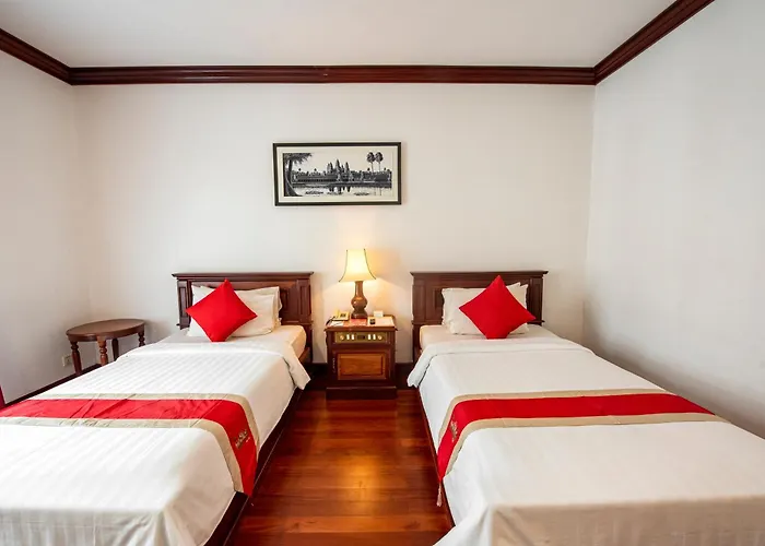 Royal Crown & Siem Reap