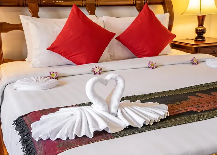 Royal Crown & Hotel Siem Reap