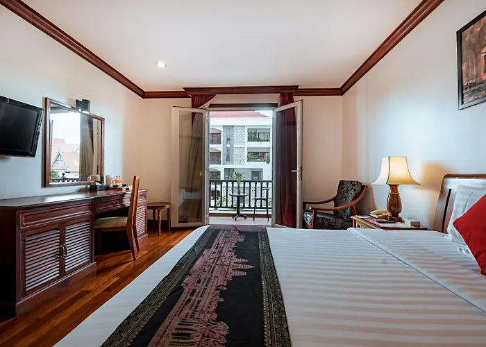 Hotel Royal Crown & 5*