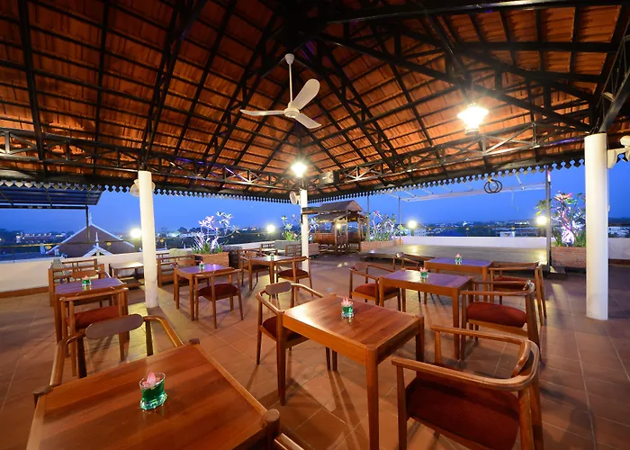 Hotel Royal Crown & 5*