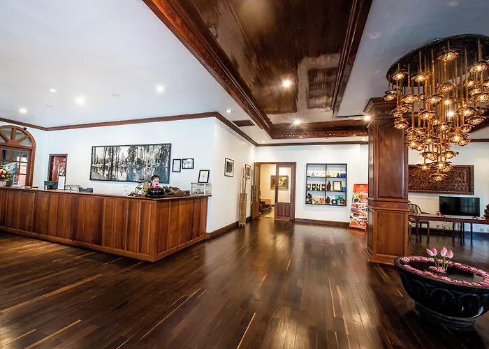 Hotel Royal Crown & Siem Reap